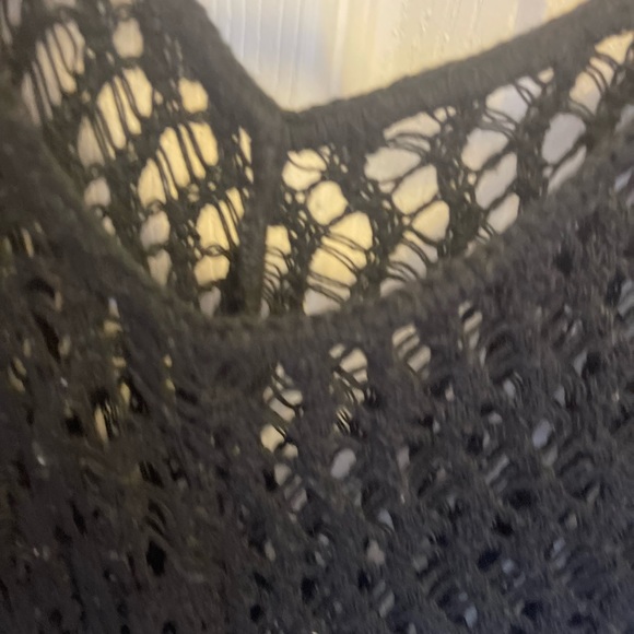 Lacy top - Picture 2 of 3